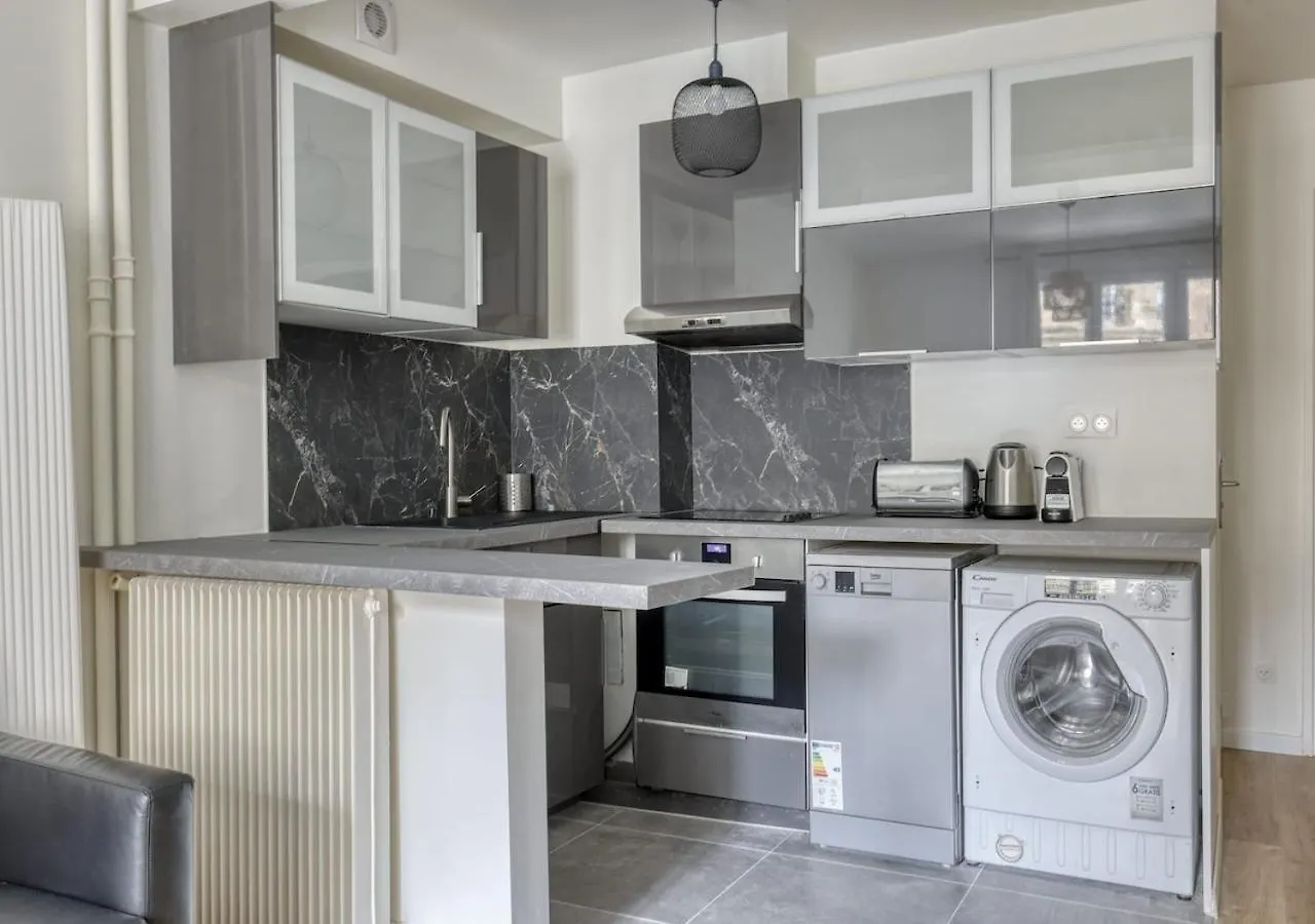 Splendid 2Bdrs Flat With Balcony-Paris 15 - Mid T Apartman
